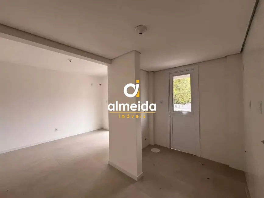Foto 6 de Apartamento com 1 quarto à venda, 46m2 em Camobi, Santa Maria - RS