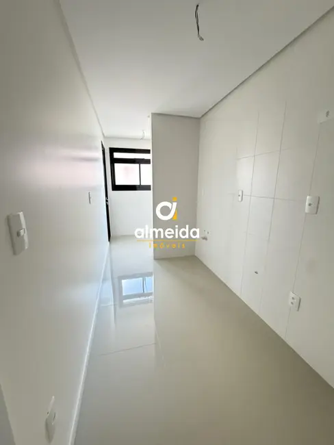 Apartamento com 2 quartos à venda, 68m2 em Uglione, Santa Maria - RS - imagem 4 Foto 4 de Apartamento com 2 quartos à venda, 68m2 em Uglione, Santa Maria - RS