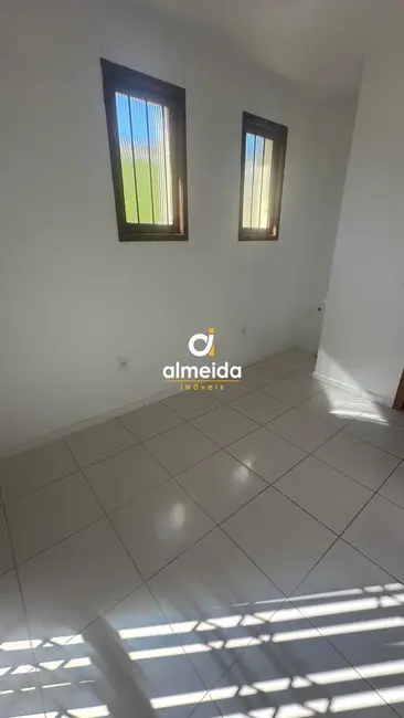 Sala Comercial com 1 quarto para alugar, 12m2 em Nossa Senhora de Lourdes, Santa Maria - RS - imagem 2 Foto 2 de Sala Comercial com 1 quarto para alugar, 12m2 em Nossa Senhora de Lourdes, Santa Maria - RS