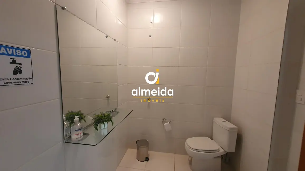 Sala Comercial com 1 quarto para alugar, 12m2 em Nossa Senhora de Lourdes, Santa Maria - RS - imagem 5 Foto 5 de Sala Comercial com 1 quarto para alugar, 12m2 em Nossa Senhora de Lourdes, Santa Maria - RS