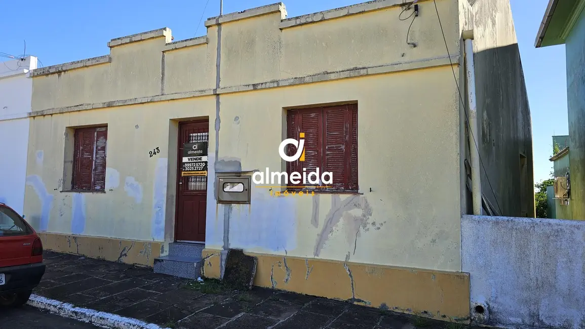 Foto 1 de Casa com 4 quartos à venda, 120m2 em Silveira Martins - RS