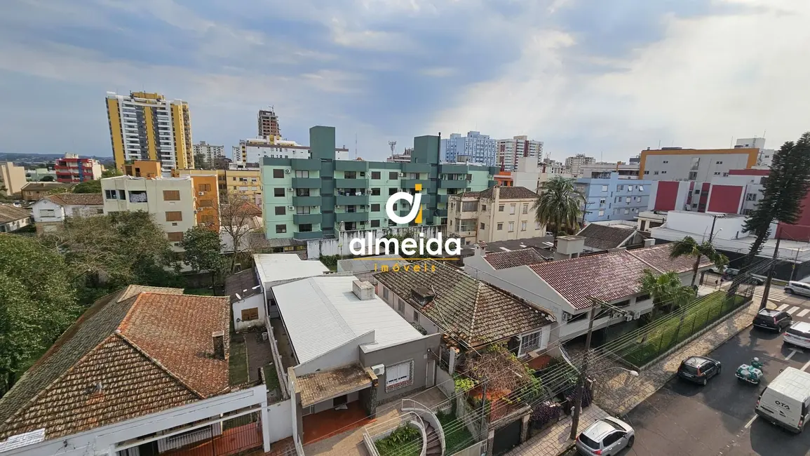 Foto 5 de Apartamento com 4 quartos à venda, 240m2 em Nossa Senhora do Rosário, Santa Maria - RS