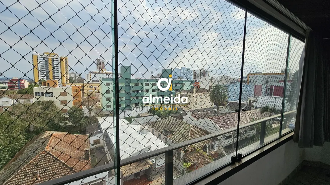 Foto 4 de Apartamento com 4 quartos à venda, 240m2 em Nossa Senhora do Rosário, Santa Maria - RS