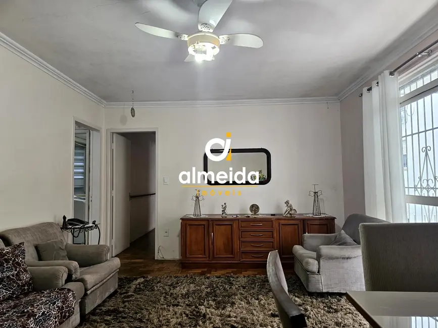 Foto 4 de Apartamento com 2 quartos para alugar, 88m2 em Centro, Santa Maria - RS