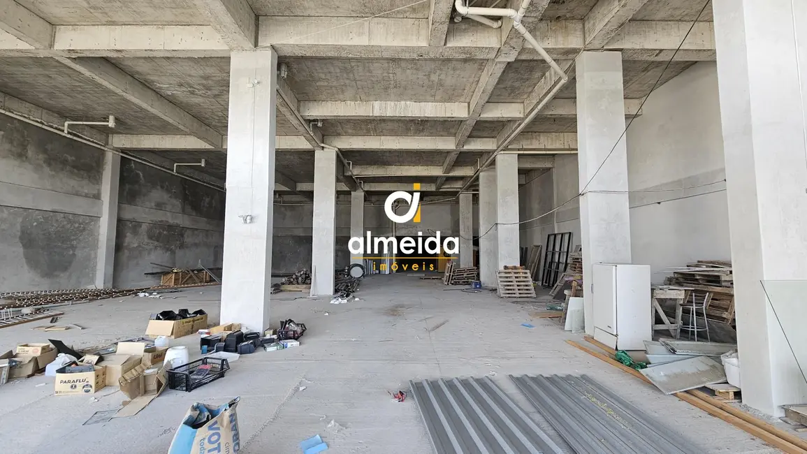 Foto 5 de Loja com 1 quarto para alugar, 926m2 em Camobi, Santa Maria - RS