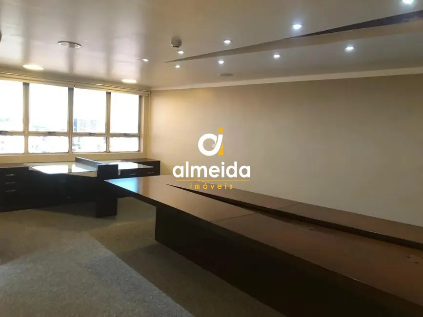 Sala Comercial com 1 quarto à venda, 39m2 em Centro, Santa Maria - RS - imagem 2 Foto 2 de Sala Comercial com 1 quarto à venda, 39m2 em Centro, Santa Maria - RS