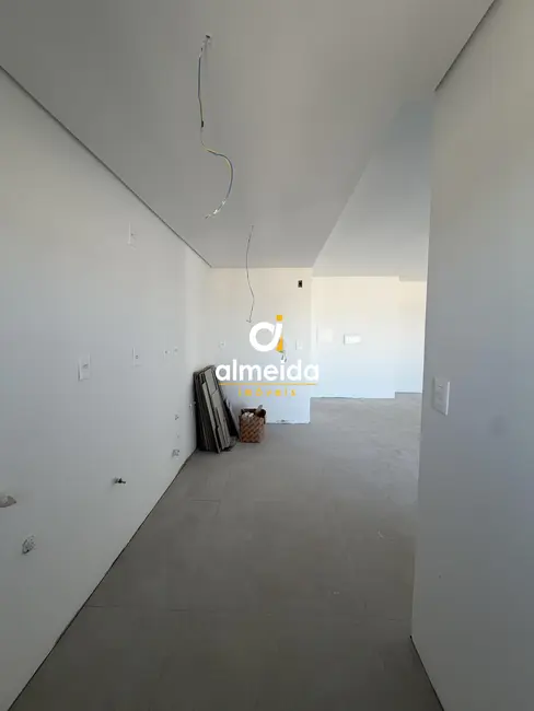 Foto 8 de Apartamento com 2 quartos à venda, 80m2 em Bonfim, Santa Maria - RS