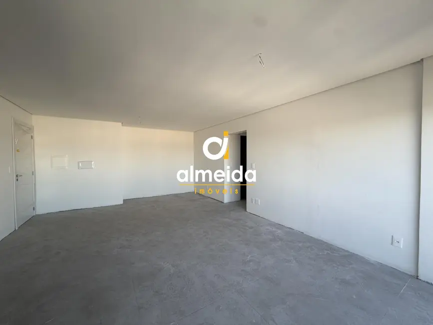 Foto 7 de Apartamento com 2 quartos à venda, 80m2 em Bonfim, Santa Maria - RS