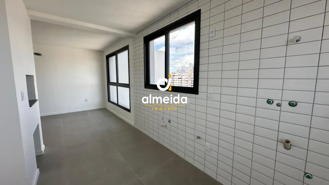 Foto 9 de Apartamento com 3 quartos à venda, 89m2 em Centro, Santa Maria - RS