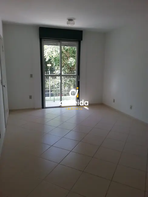 Foto 3 de Apartamento com 2 quartos para alugar, 86m2 em Nossa Senhora de Lourdes, Santa Maria - RS