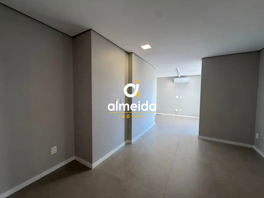 Foto 8 de Apartamento com 3 quartos à venda, 100m2 em Nossa Senhora de Fátima, Santa Maria - RS
