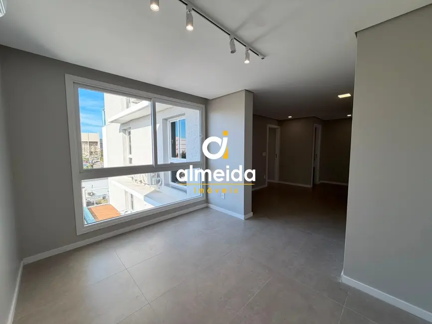 Foto 4 de Apartamento com 3 quartos à venda, 100m2 em Nossa Senhora de Fátima, Santa Maria - RS