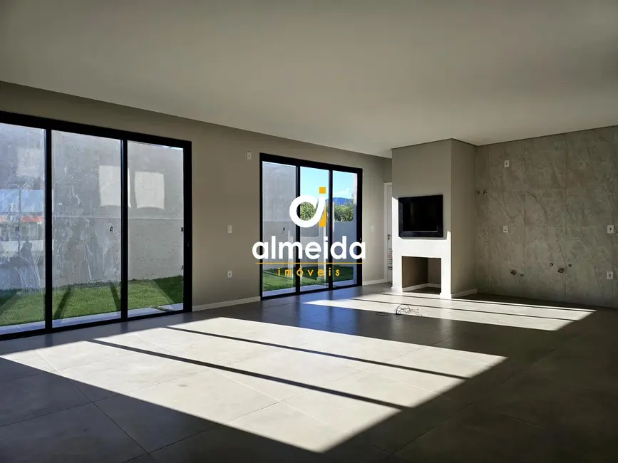 Foto 6 de Casa com 3 quartos à venda, 166m2 em Camobi, Santa Maria - RS