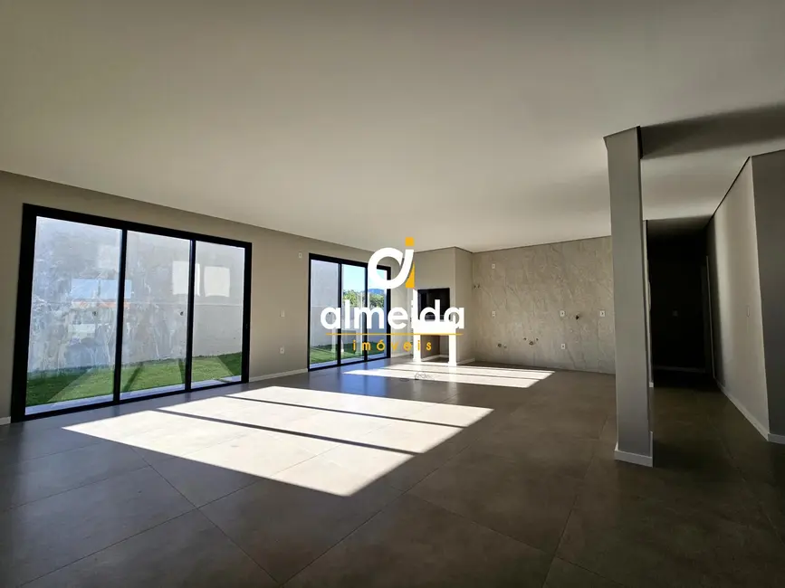 Foto 5 de Casa com 3 quartos à venda, 166m2 em Camobi, Santa Maria - RS