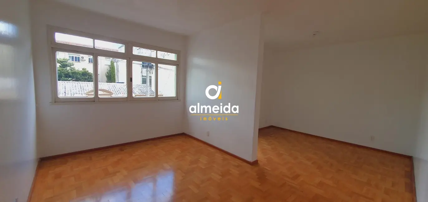 Foto 1 de Apartamento com 3 quartos para alugar, 120m2 em Centro, Santa Maria - RS