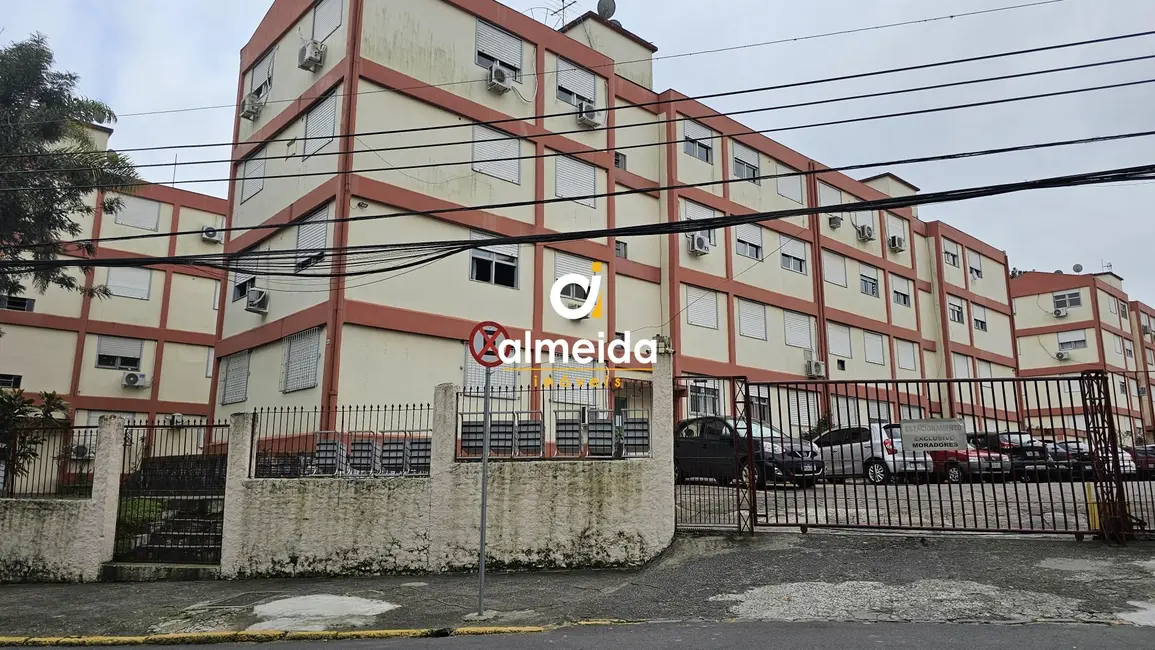 Foto 2 de Apartamento com 2 quartos à venda, 48m2 em Nossa Senhora de Lourdes, Santa Maria - RS