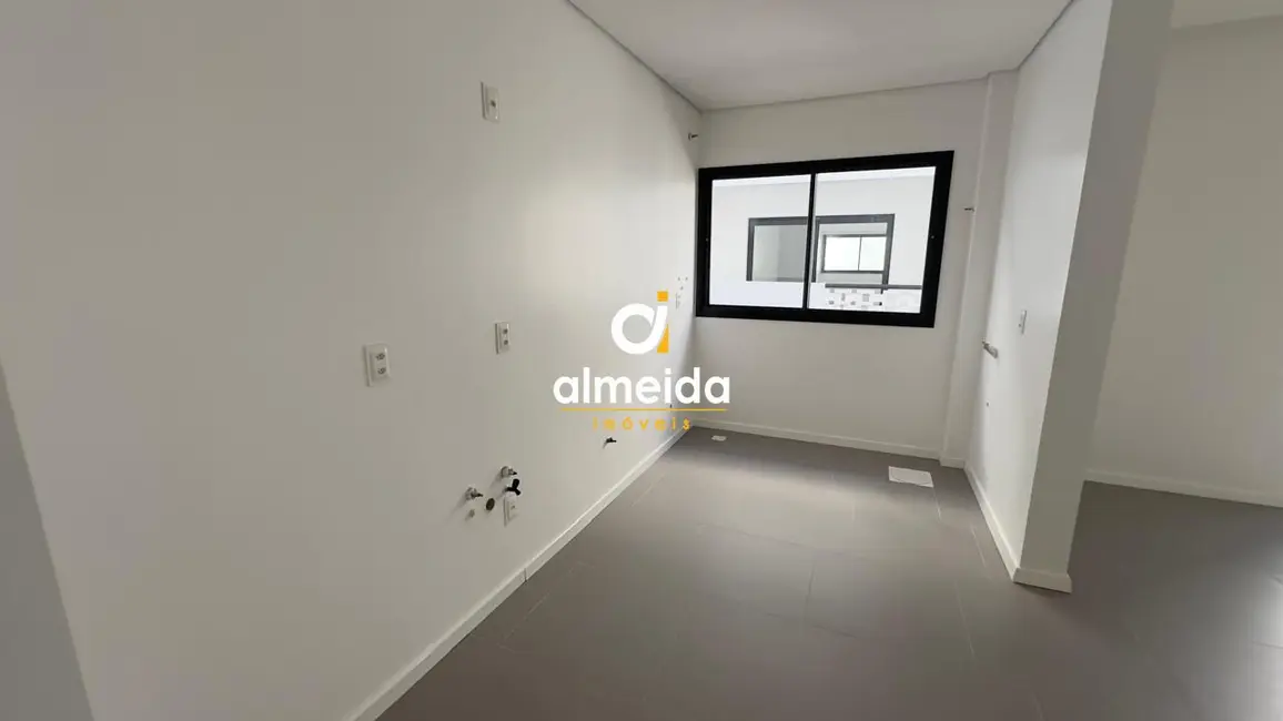 Foto 9 de Apartamento com 2 quartos à venda, 74m2 em Camobi, Santa Maria - RS