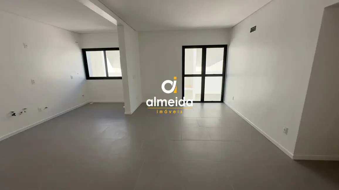 Foto 8 de Apartamento com 2 quartos à venda, 74m2 em Camobi, Santa Maria - RS