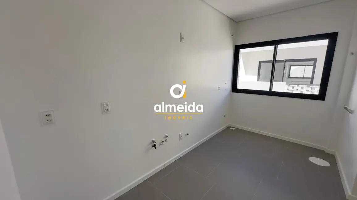 Foto 5 de Apartamento com 2 quartos à venda, 74m2 em Camobi, Santa Maria - RS
