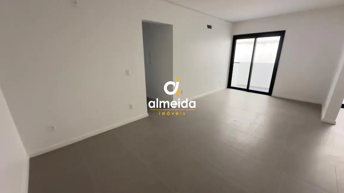 Foto 4 de Apartamento com 2 quartos à venda, 92m2 em Camobi, Santa Maria - RS