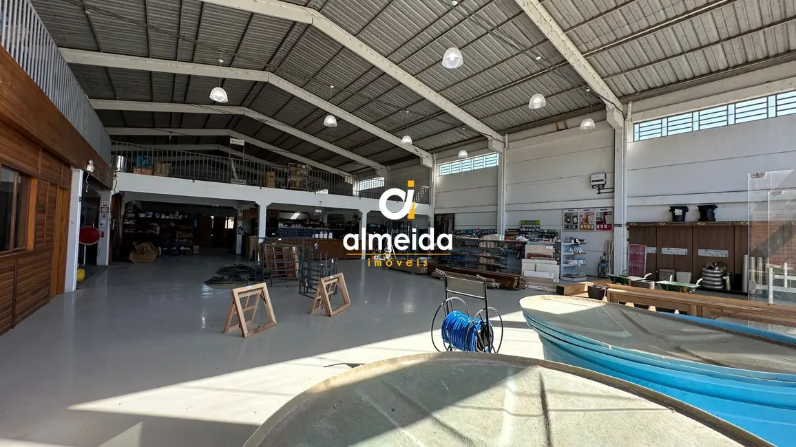 Foto 9 de Armazém / Galpão com 3 quartos para alugar em Pinheiro Machado, Santa Maria - RS