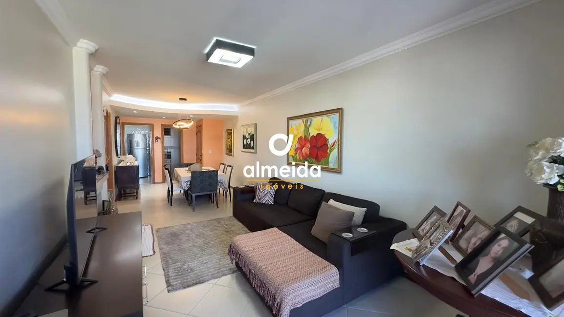 Foto 6 de Apartamento com 3 quartos à venda, 130m2 em Nossa Senhora de Fátima, Santa Maria - RS