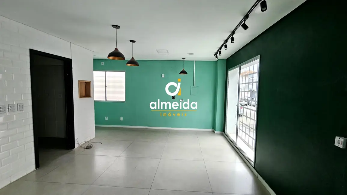 Sala Comercial com 1 quarto para alugar, 66m2 em Centro, Santa Maria - RS - imagem 5 Foto 5 de Sala Comercial com 1 quarto para alugar, 66m2 em Centro, Santa Maria - RS