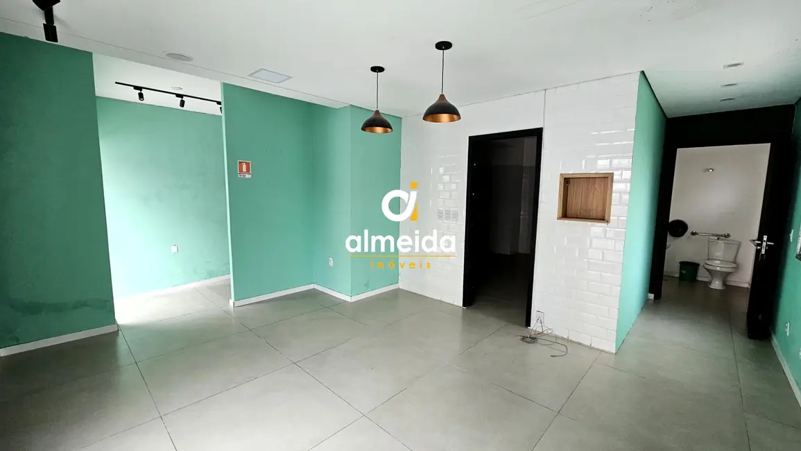 Sala Comercial com 1 quarto para alugar, 66m2 em Centro, Santa Maria - RS - imagem 7 Foto 7 de Sala Comercial com 1 quarto para alugar, 66m2 em Centro, Santa Maria - RS