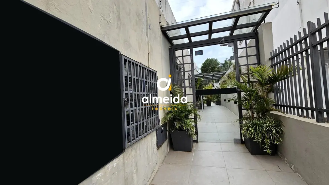 Foto 1 de Sala Comercial com 5 quartos para alugar, 134m2 em Centro, Santa Maria - RS