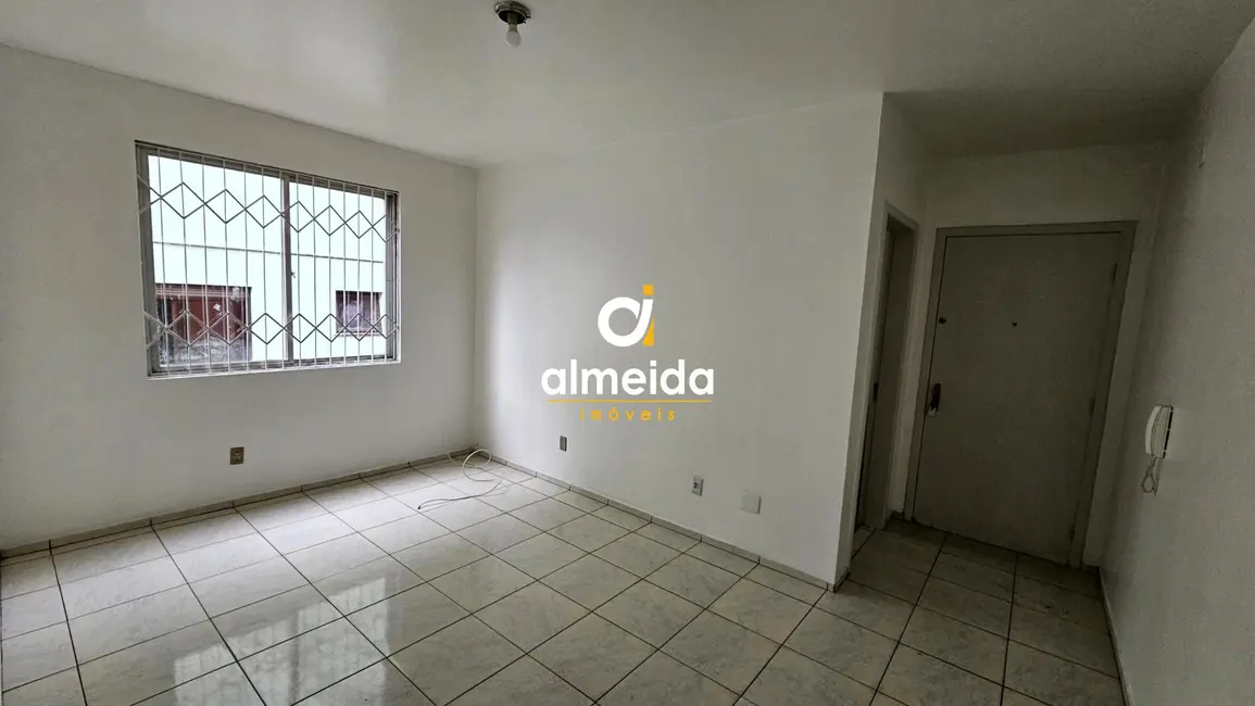 Foto 5 de Apartamento com 1 quarto à venda, 45m2 em Nossa Senhora de Fátima, Santa Maria - RS