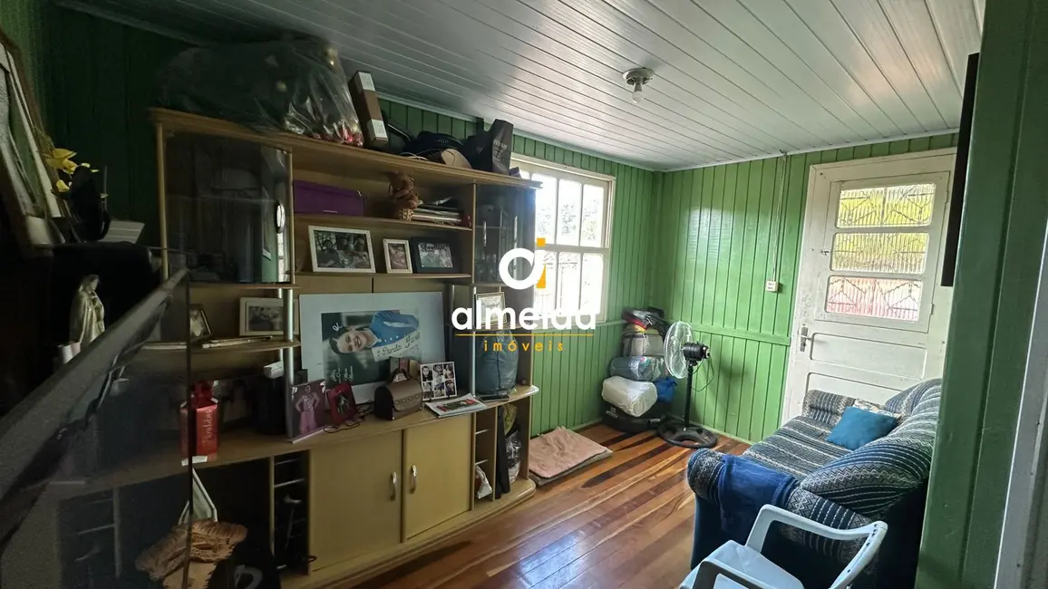 Casa com 3 quartos à venda, 110m2 em Santa Maria - RS - imagem 5 Foto 5 de Casa com 3 quartos à venda, 110m2 em Santa Maria - RS