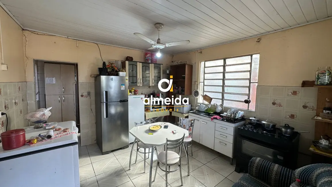 Casa com 3 quartos à venda, 110m2 em Santa Maria - RS - imagem 6 Foto 6 de Casa com 3 quartos à venda, 110m2 em Santa Maria - RS