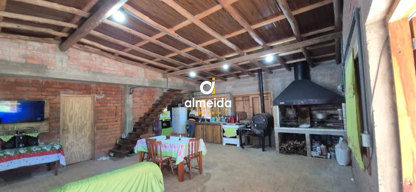 Chácara com 3 quartos à venda, 170m2 em Sao Pedro Do Sul - RS - imagem 2 Foto 2 de Chácara com 3 quartos à venda, 170m2 em Sao Pedro Do Sul - RS