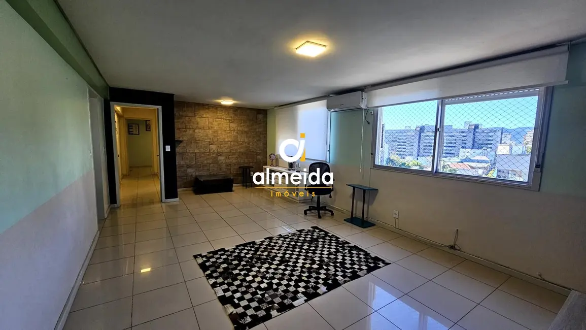 Foto 1 de Cobertura com 4 quartos à venda, 267m2 em Nossa Senhora de Fátima, Santa Maria - RS