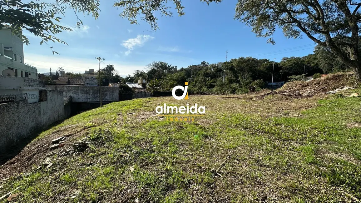 Foto 5 de Terreno / Lote à venda, 720m2 em Nossa Senhora de Lourdes, Santa Maria - RS