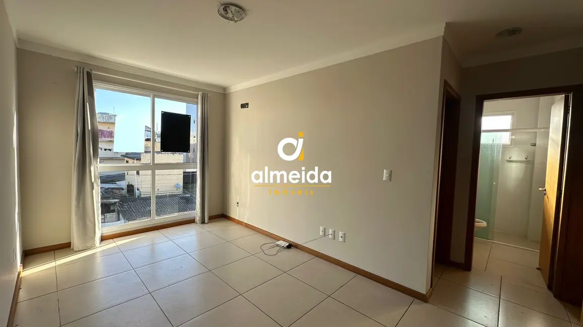 Foto 3 de Apartamento com 2 quartos à venda, 42m2 em Nossa Senhora Medianeira, Santa Maria - RS