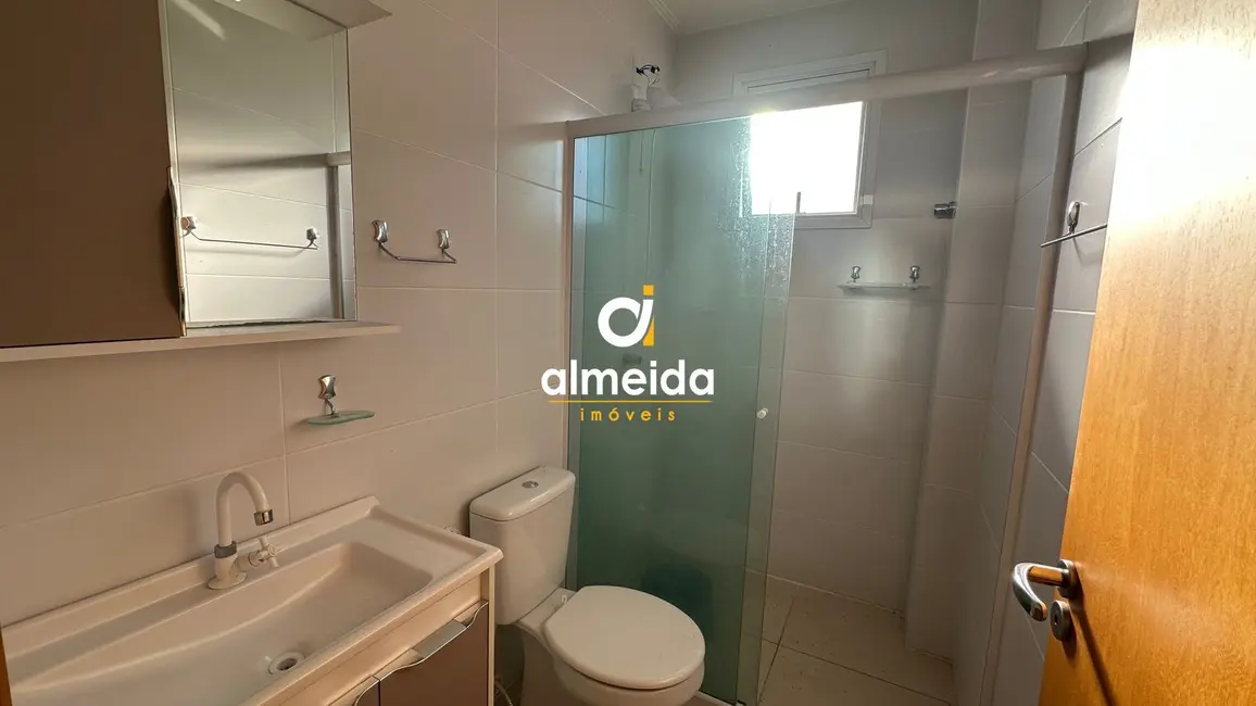 Foto 8 de Apartamento com 2 quartos à venda, 42m2 em Nossa Senhora Medianeira, Santa Maria - RS