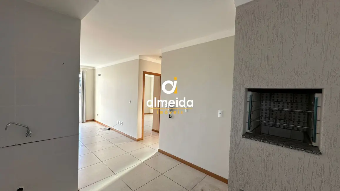 Foto 5 de Apartamento com 2 quartos à venda, 42m2 em Nossa Senhora Medianeira, Santa Maria - RS