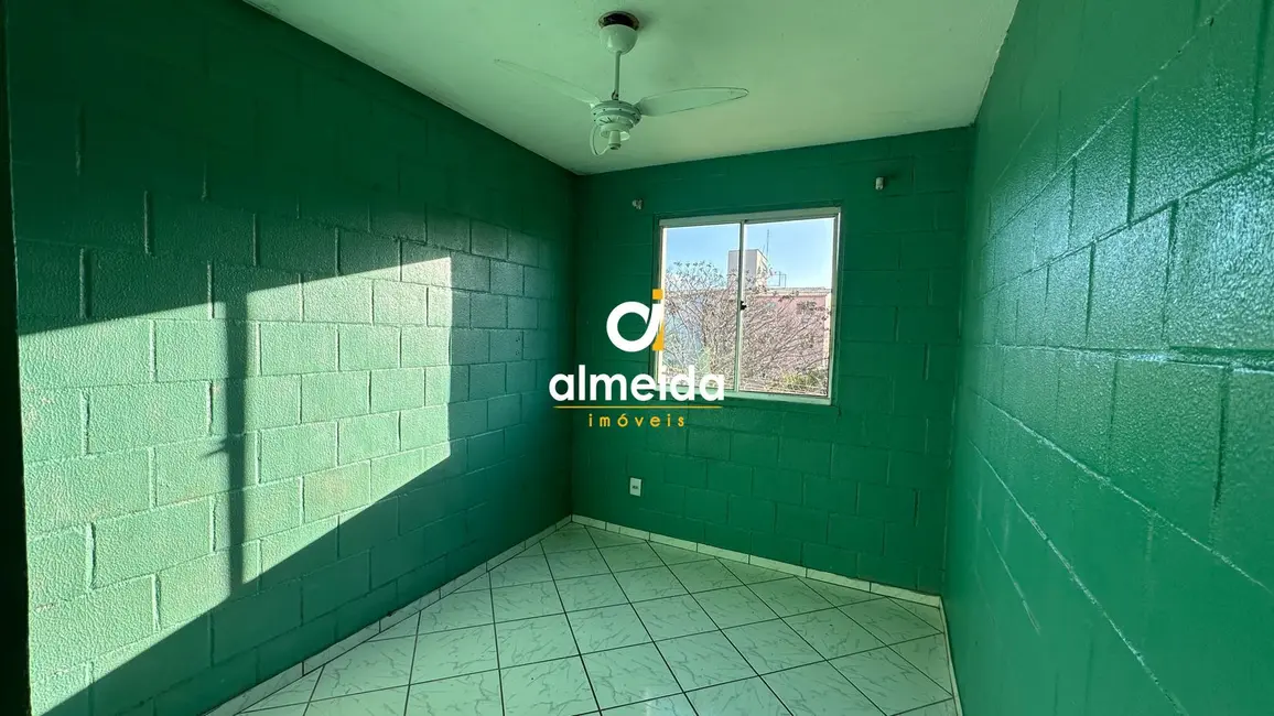 Foto 7 de Apartamento com 2 quartos à venda, 44m2 em Urlândia, Santa Maria - RS