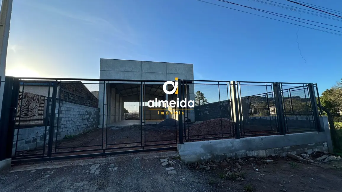 Armazém / Galpão com 1 quarto para alugar, 275m2 em Tomazetti, Santa Maria - RS - imagem 1 Foto 1 de Armazém / Galpão com 1 quarto para alugar, 275m2 em Tomazetti, Santa Maria - RS