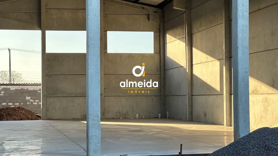 Armazém / Galpão com 1 quarto para alugar, 275m2 em Tomazetti, Santa Maria - RS - imagem 5 Foto 5 de Armazém / Galpão com 1 quarto para alugar, 275m2 em Tomazetti, Santa Maria - RS