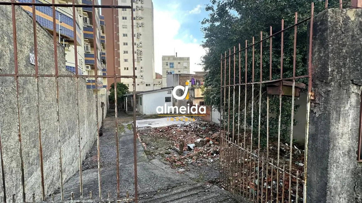 Terreno / Lote à venda, 370m2 em Nossa Senhora das Dores, Santa Maria - RS - imagem 2 Foto 2 de Terreno / Lote à venda, 370m2 em Nossa Senhora das Dores, Santa Maria - RS