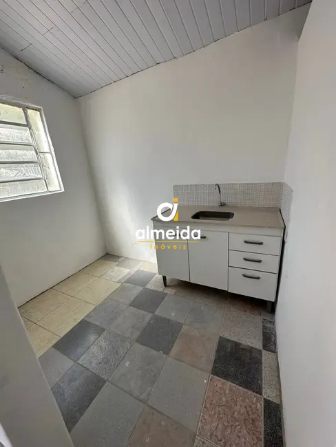 Foto 6 de Sala Comercial com 3 quartos para alugar, 112m2 em Nossa Senhora Medianeira, Santa Maria - RS
