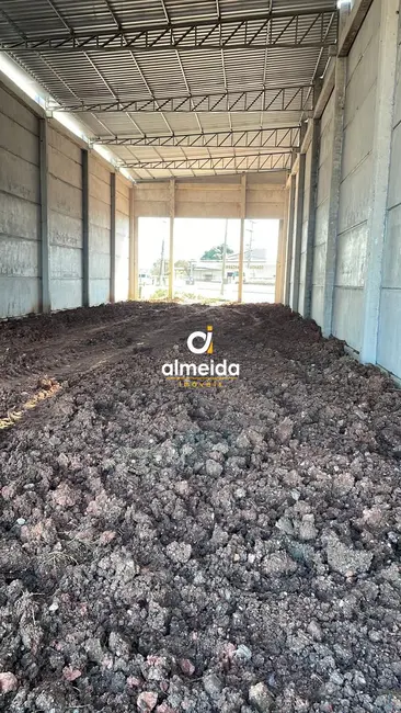 Armazém / Galpão com 1 quarto para alugar, 350m2 em Pinheiro Machado, Santa Maria - RS - imagem 1 Foto 1 de Armazém / Galpão com 1 quarto para alugar, 350m2 em Pinheiro Machado, Santa Maria - RS