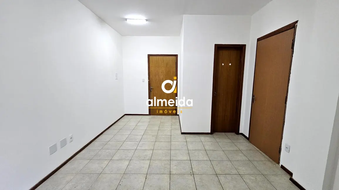 Sala Comercial com 1 quarto para alugar, 34m2 em Nossa Senhora das Dores, Santa Maria - RS - imagem 7 Foto 7 de Sala Comercial com 1 quarto para alugar, 34m2 em Nossa Senhora das Dores, Santa Maria - RS