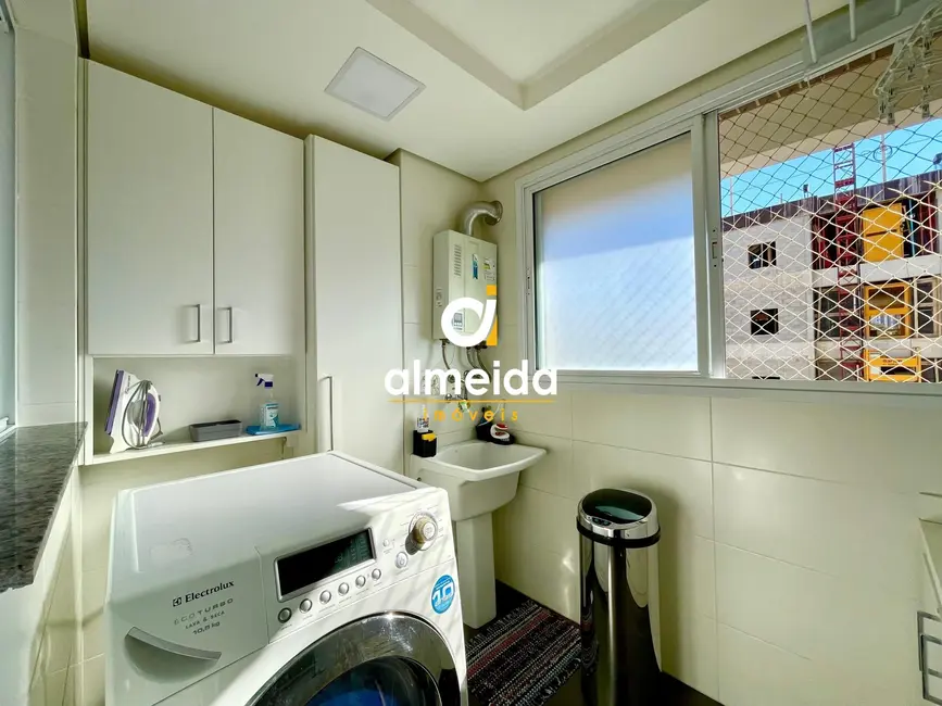 Apartamento com 3 quartos à venda, 140m2 em Nossa Senhora de Lourdes, Santa Maria - RS - imagem 9 Foto 9 de Apartamento com 3 quartos à venda, 140m2 em Nossa Senhora de Lourdes, Santa Maria - RS