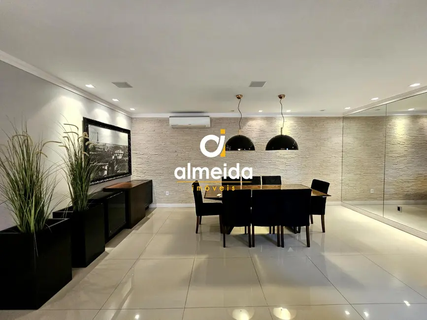 Foto 4 de Apartamento com 3 quartos à venda, 140m2 em Nossa Senhora de Lourdes, Santa Maria - RS