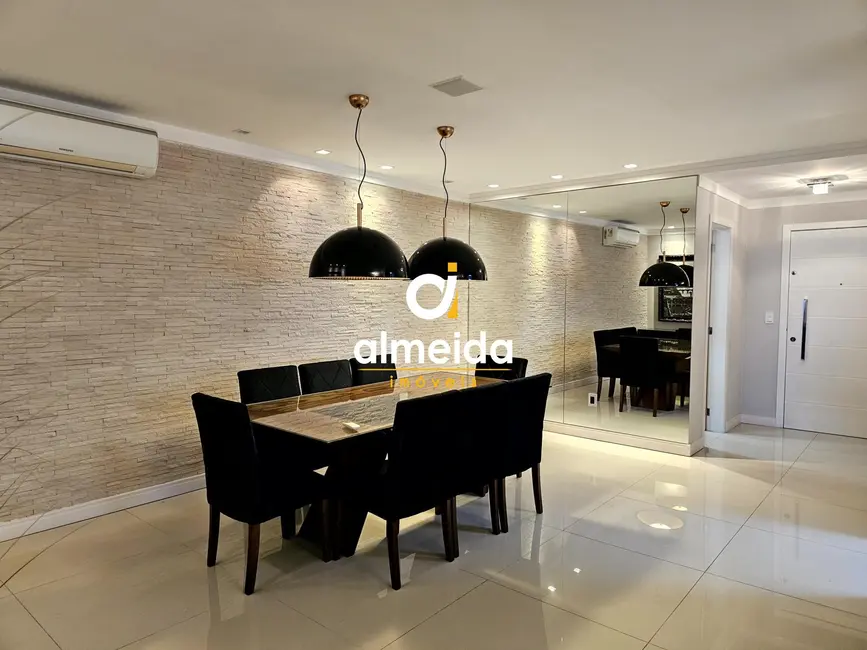 Foto 3 de Apartamento com 3 quartos à venda, 140m2 em Nossa Senhora de Lourdes, Santa Maria - RS