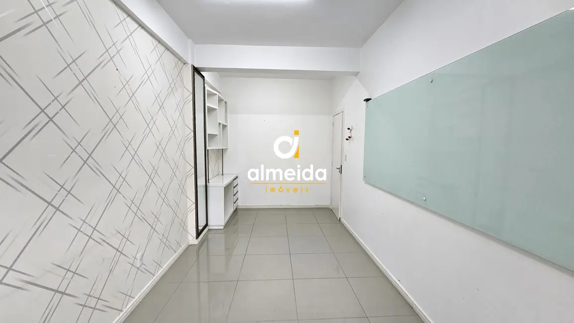 Sala Comercial com 2 quartos para alugar, 96m2 em Nossa Senhora das Dores, Santa Maria - RS - imagem 3 Foto 3 de Sala Comercial com 2 quartos para alugar, 96m2 em Nossa Senhora das Dores, Santa Maria - RS