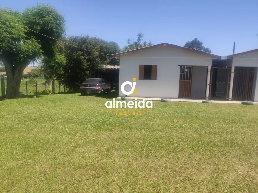 Foto 2 de Chácara com 3 quartos à venda, 15000m2 em Santa Maria - RS